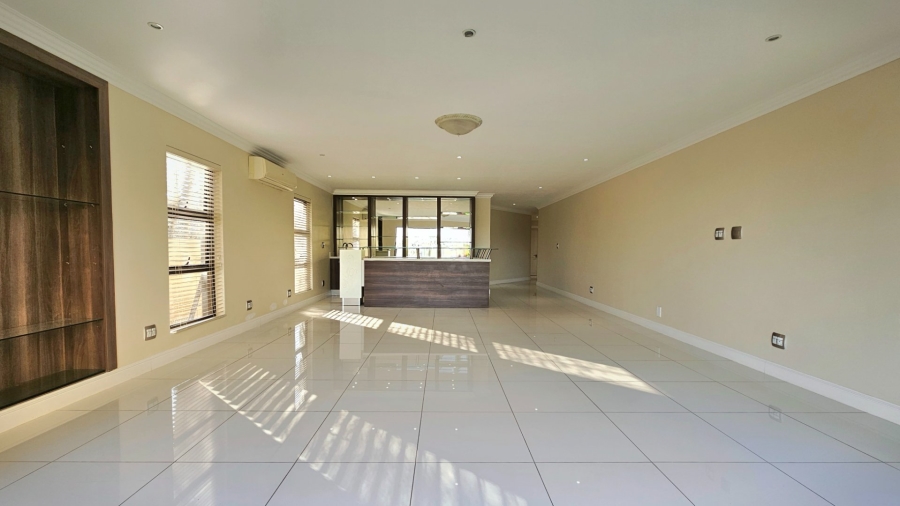 5 Bedroom Property for Sale in Kiepersol Free State